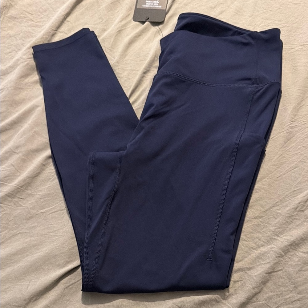Fabletics Anywhere Motion365+ High-Waisted Pocket Leggings